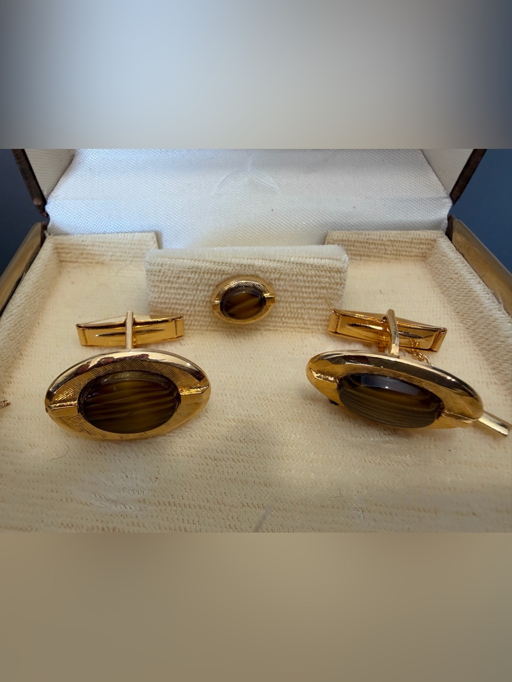 Gold Tone Men's Cufflinks and Tie Pin w/Brown Striped Tiger Eye Style Inlay